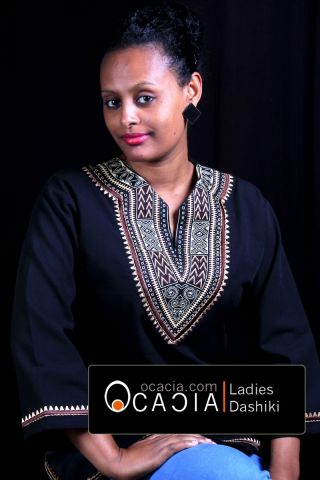 Modern Ladies Dashiki Top from Ocacia Linen and Africa wax print